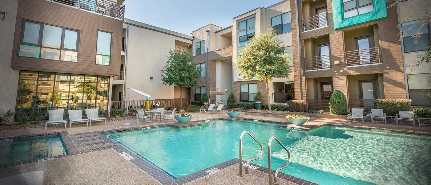Fullwidth 4 Column Residential
